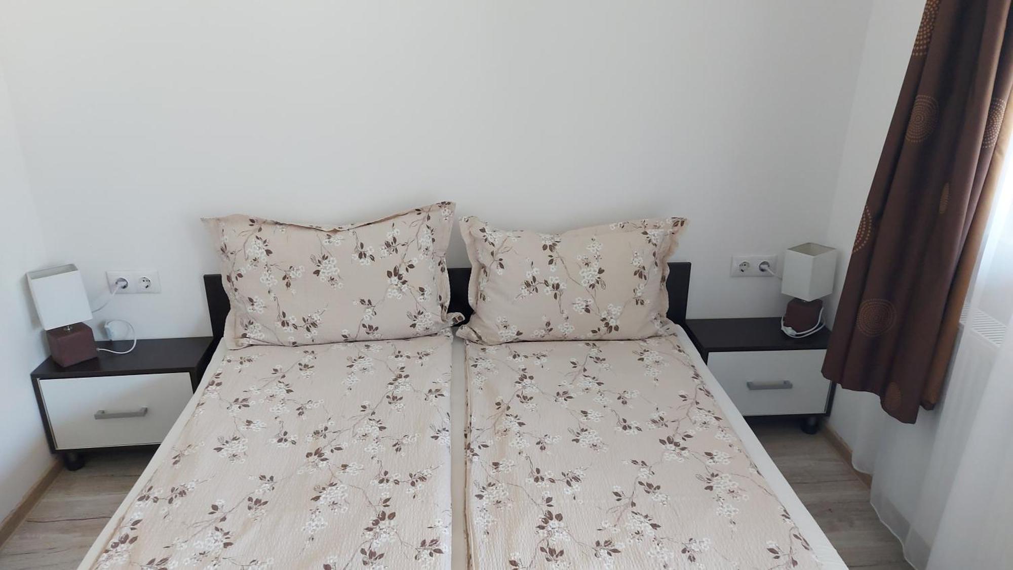 Anna Vendeghaz Hotel Praid Bagian luar foto